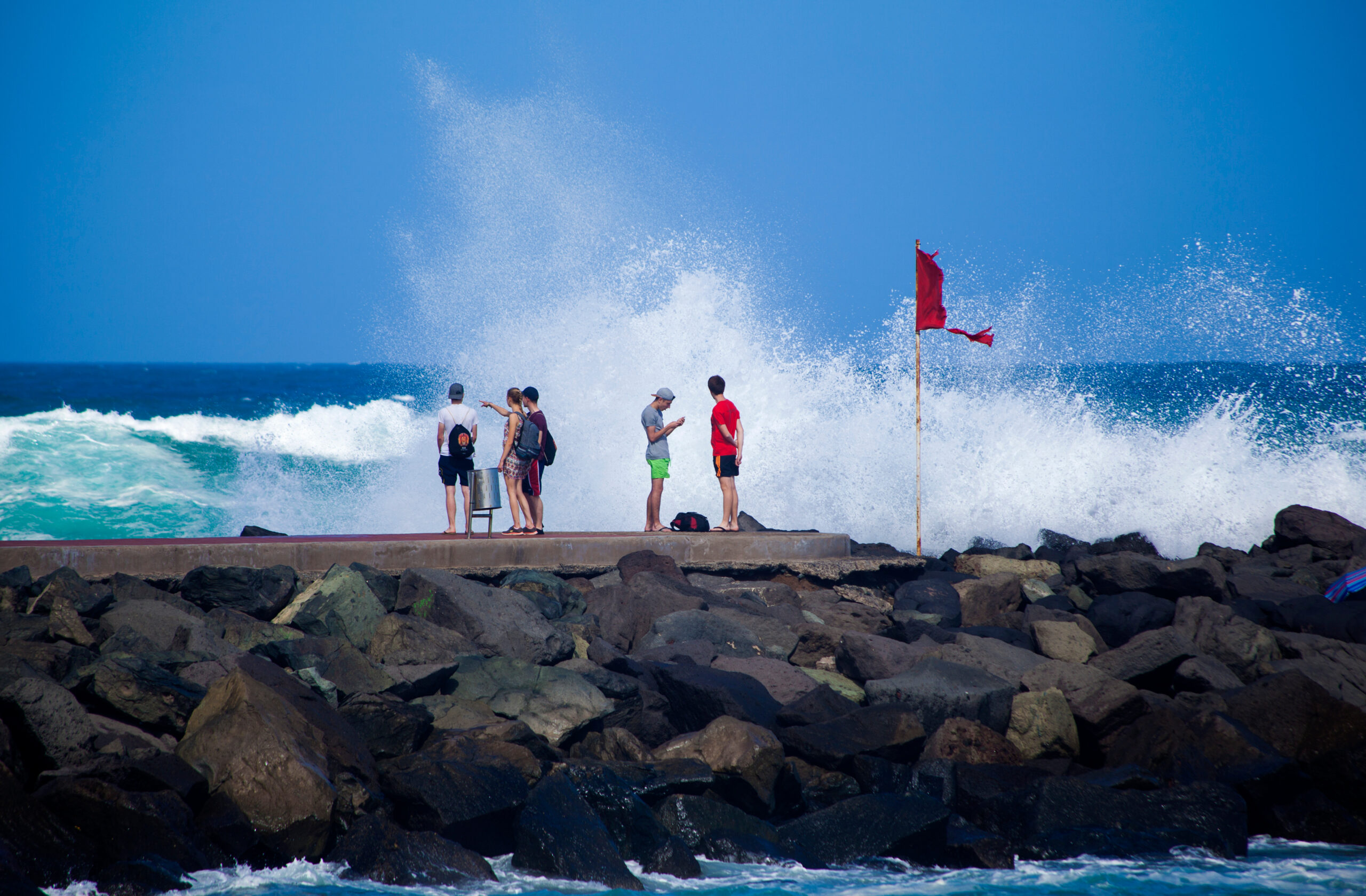 Drowning Alarm in the Canary Islands: Authorities Urge Caution